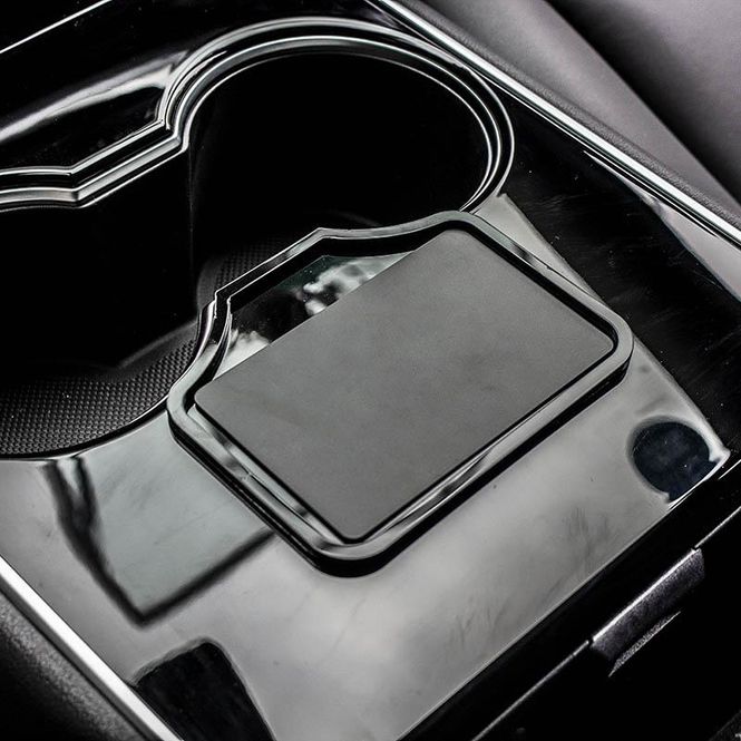 Hovedbilde Nøkkelkortholder midtkonsoll - Tesla Model 3 & Y