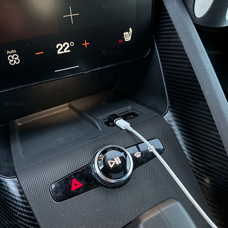 USB-C adapter Polestar