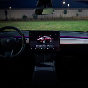 Hovedbilde S3XY Strip - Tesla Model 3 & Y