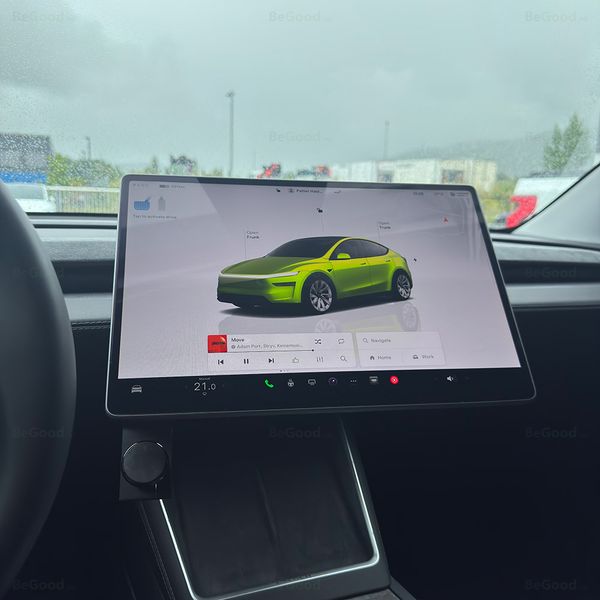 Roterbart skjermfeste &#8211; Tesla Model 3 & Y