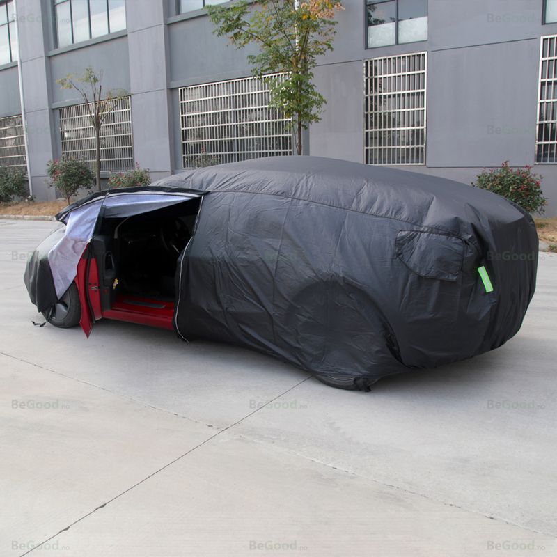 Presenning Tesla Model 3
