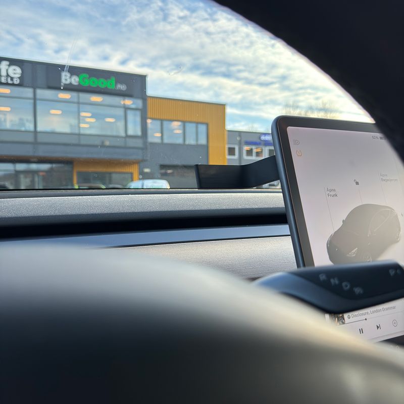 Safedrive-holder Tesla